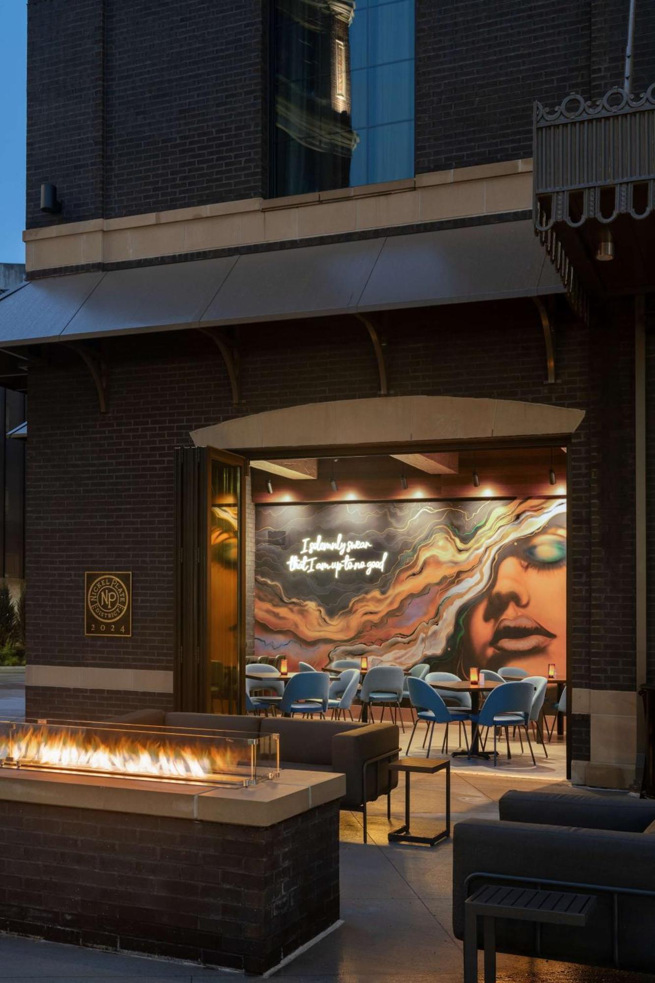 Hotel Nickel Plate Fishers, Tapestry Collection By Hilton Exterior foto